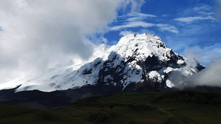 amazon tours from banos ecuador