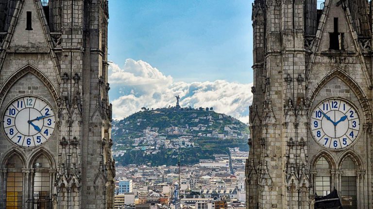 Colonial Quito, Middle of the World  &  lunch